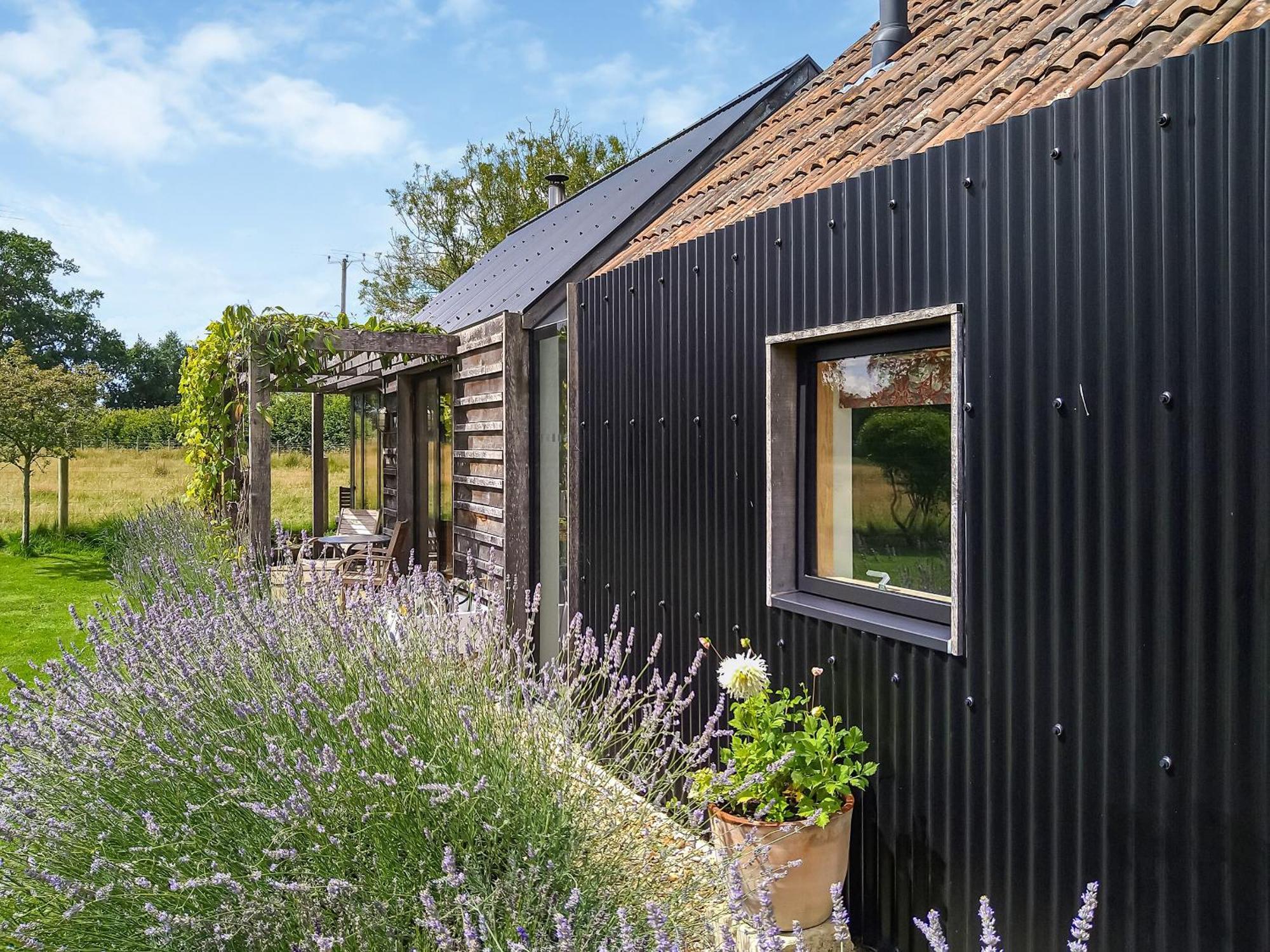 Villa Wrens Nest Chippenham  Esterno foto