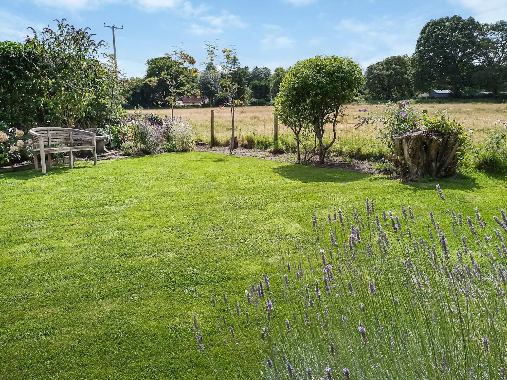 Villa Wrens Nest Chippenham  Esterno foto