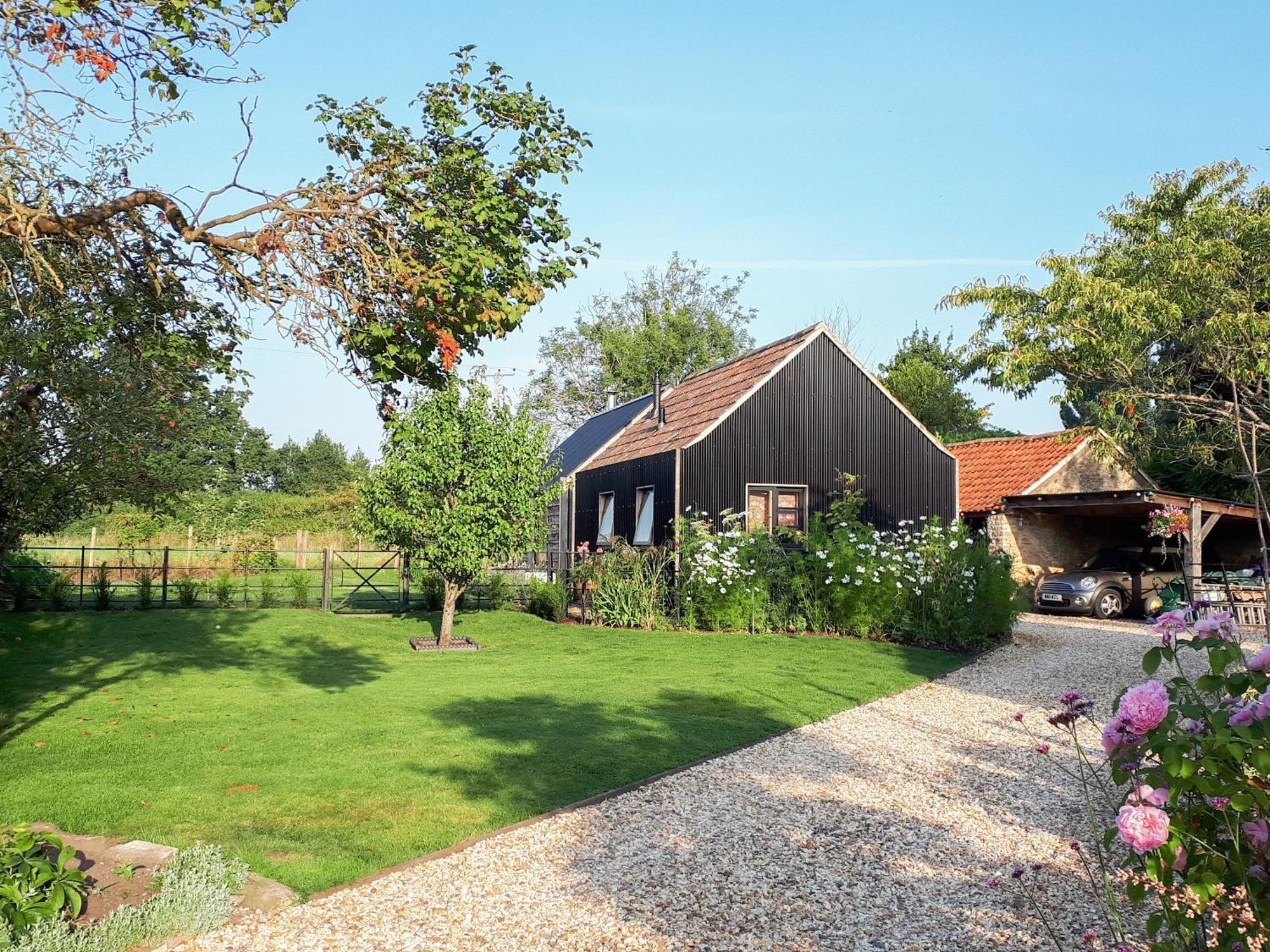 Villa Wrens Nest Chippenham  Esterno foto